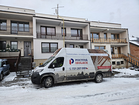 Izolace stropu rodinného domu s rovnou střechou na Vysočině